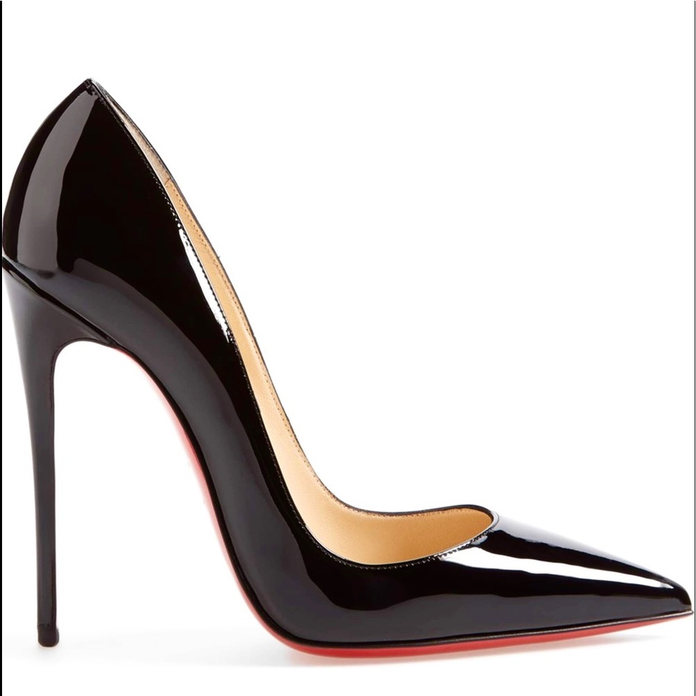 Christian Louboutin So Kate patent leather pumps